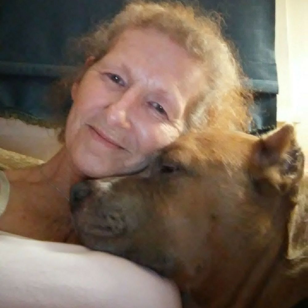 Meet your Posher, Ava